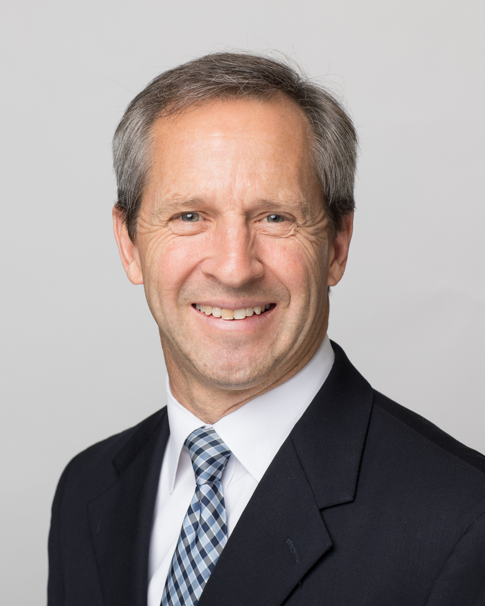 Mark B. Smith is a financial advisor; he provides investment strategies, investment management, and financial planning and analysis services in Nashville, TN.